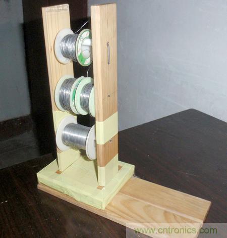 成本幾乎為零，三層錫絲架DIY