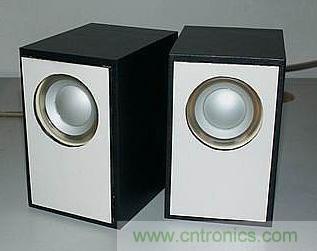 焊接完畢，背面