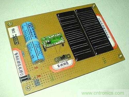 微型太陽能供電板DIY，給手電筒收音機(jī)供電