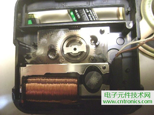 拆個老古董，日本精工石英電子掛鐘拆解