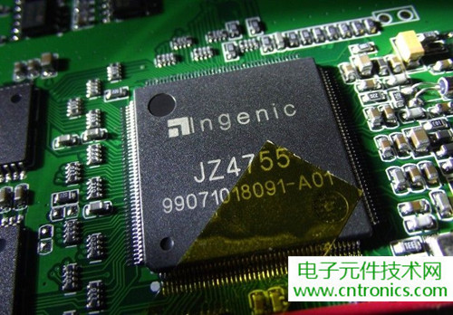 探秘電子紙！一款電紙書的電子墨水屏拆解