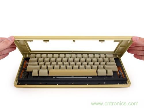 拆！古董級Macintosh 128K電腦