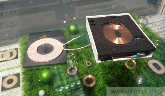 無線充電發(fā)端產(chǎn)品的演進(jìn)，厚度大大減小。發(fā)端產(chǎn)品已經(jīng)可以做到1.5mm厚度（整體厚度）前一代的產(chǎn)品大概在3.5mm。