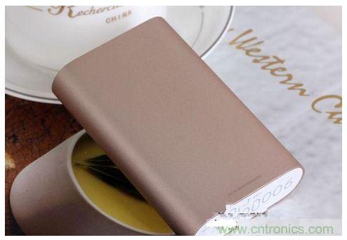 金屬殼更耐燃，價(jià)格偏貴