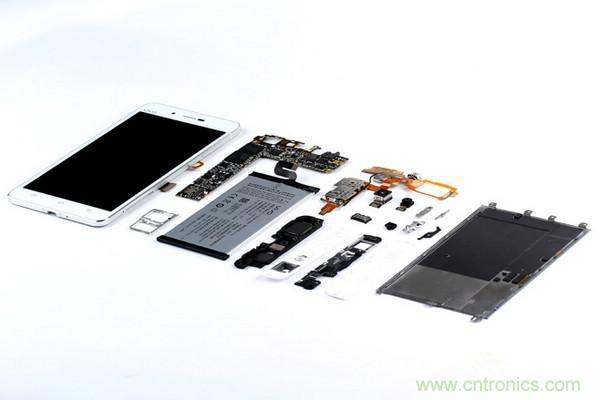 有圖有真相！暴拆VIVO X5 MAX,揭秘&ldquo;最薄之謎&rdquo;