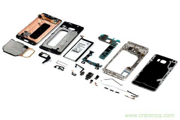 三星S6 Edge+拆解：比S6 Edge加在哪里？