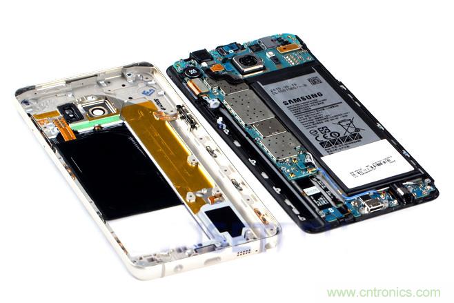 Galaxy Note5拆解，與S系列差距日漸模糊