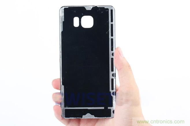 Galaxy Note5拆解，與S系列差距日漸模糊