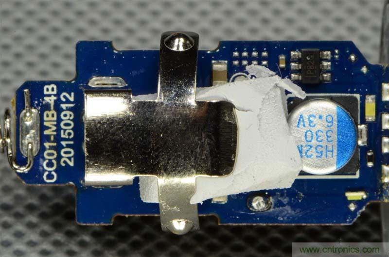 小米車(chē)載充電器拆解評(píng)測(cè)：49元能讓這枚&ldquo;子彈&rdquo;飛多遠(yuǎn)？