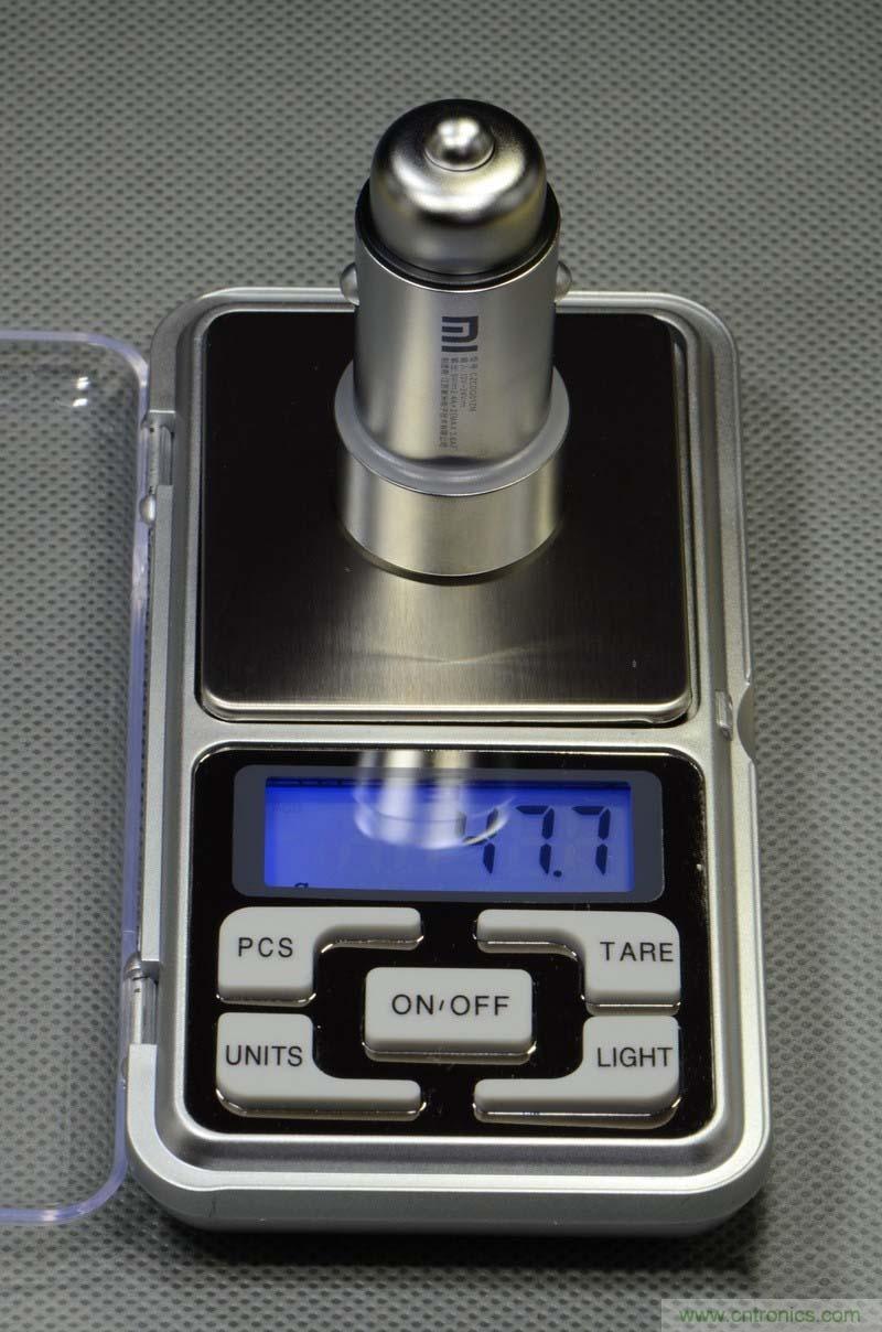 小米車(chē)載充電器拆解評(píng)測(cè)：49元能讓這枚&ldquo;子彈&rdquo;飛多遠(yuǎn)？