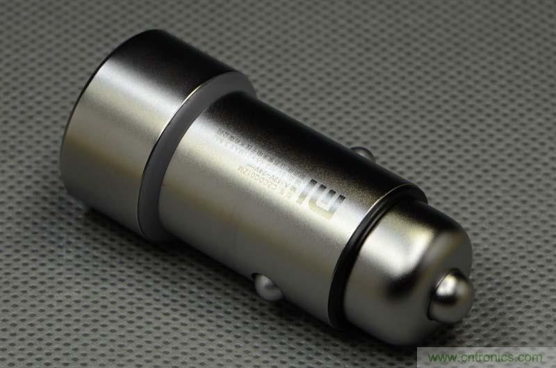 小米車(chē)載充電器拆解評(píng)測(cè)：49元能讓這枚&ldquo;子彈&rdquo;飛多遠(yuǎn)？