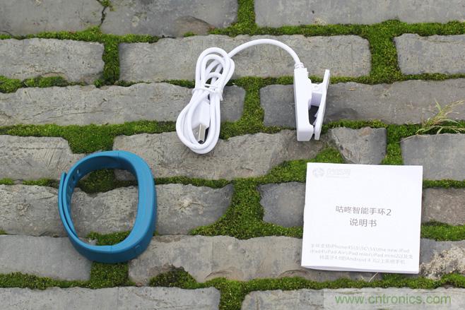 咕咚智能手環(huán)2上手評測：功能齊全，細(xì)節(jié)欠缺