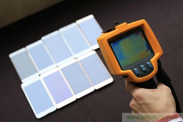 2015年9款千元智能手機(jī)橫評(píng)：誰(shuí)才是紅海霸主？