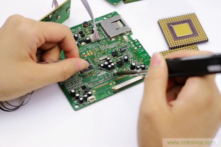 一款能喚起 70 后工程師朋友&ldquo;童年趣事&rdquo;的迷你電烙鐵！