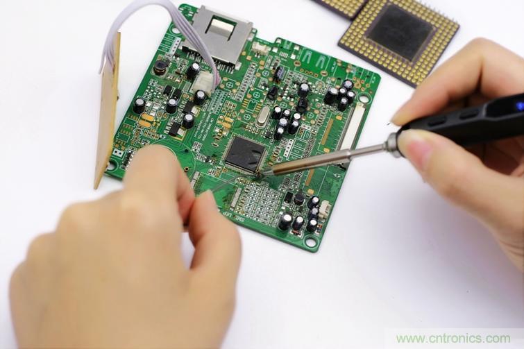 一款能喚起 70 后工程師朋友&ldquo;童年趣事&rdquo;的迷你電烙鐵！