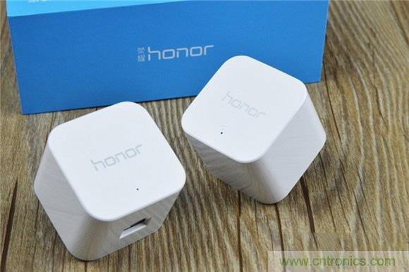 大House也能隨心連，榮耀WiFi穿墻寶評測