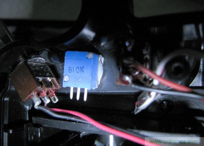 無人機 DIY 制作全過程，酷得不要不要的！