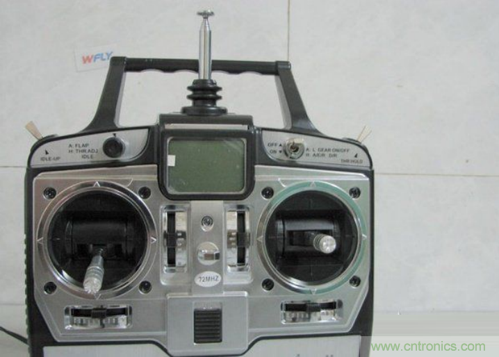 無人機 DIY 制作全過程，酷得不要不要的！