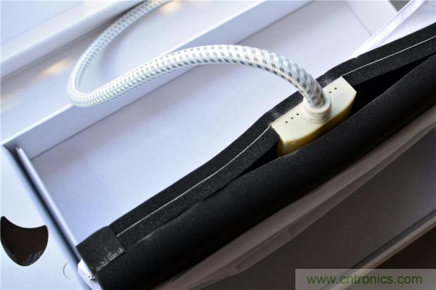 這個(gè)枕頭不僅能挽救睡眠還能挽救婚姻！