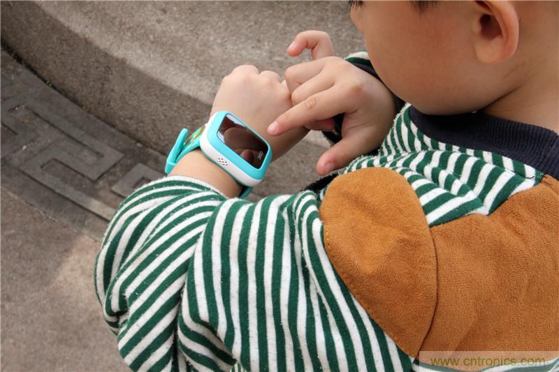 別讓《失孤》重演，360兒童手表幫你定住家中小頑童！