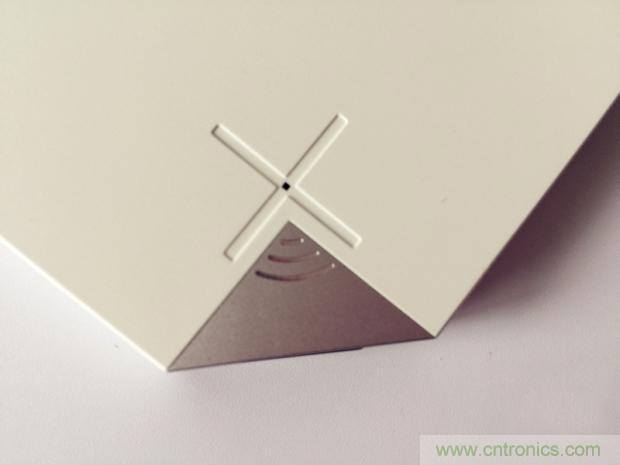 長(zhǎng)虹流云智能電源，集&ldquo;充電&rdquo;+&ldquo;存儲(chǔ)&rdquo;于一身