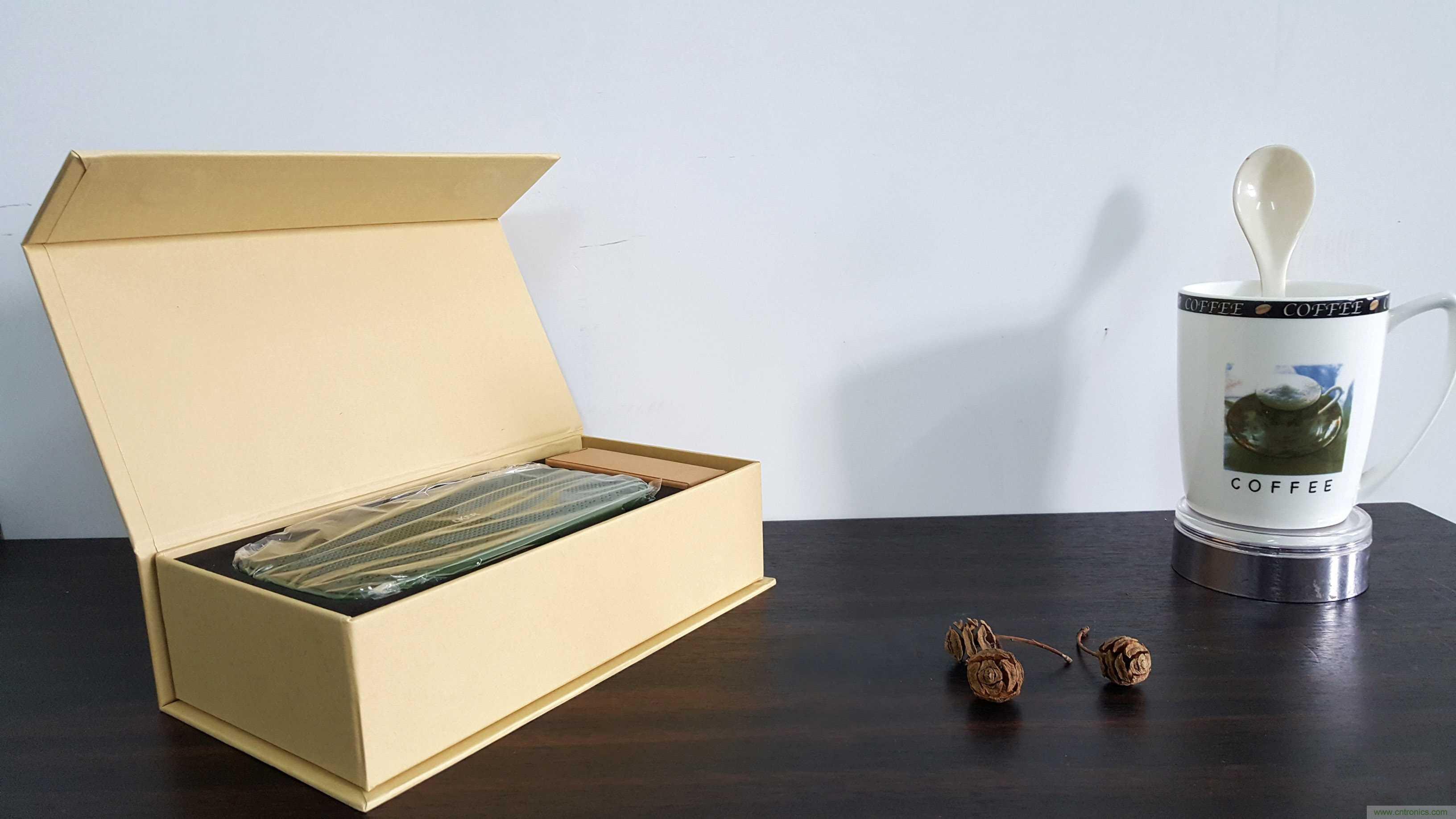 搞怪&ldquo;美人魚(yú)&rdquo;盡享靈克藍(lán)牙音箱的天籟之音！