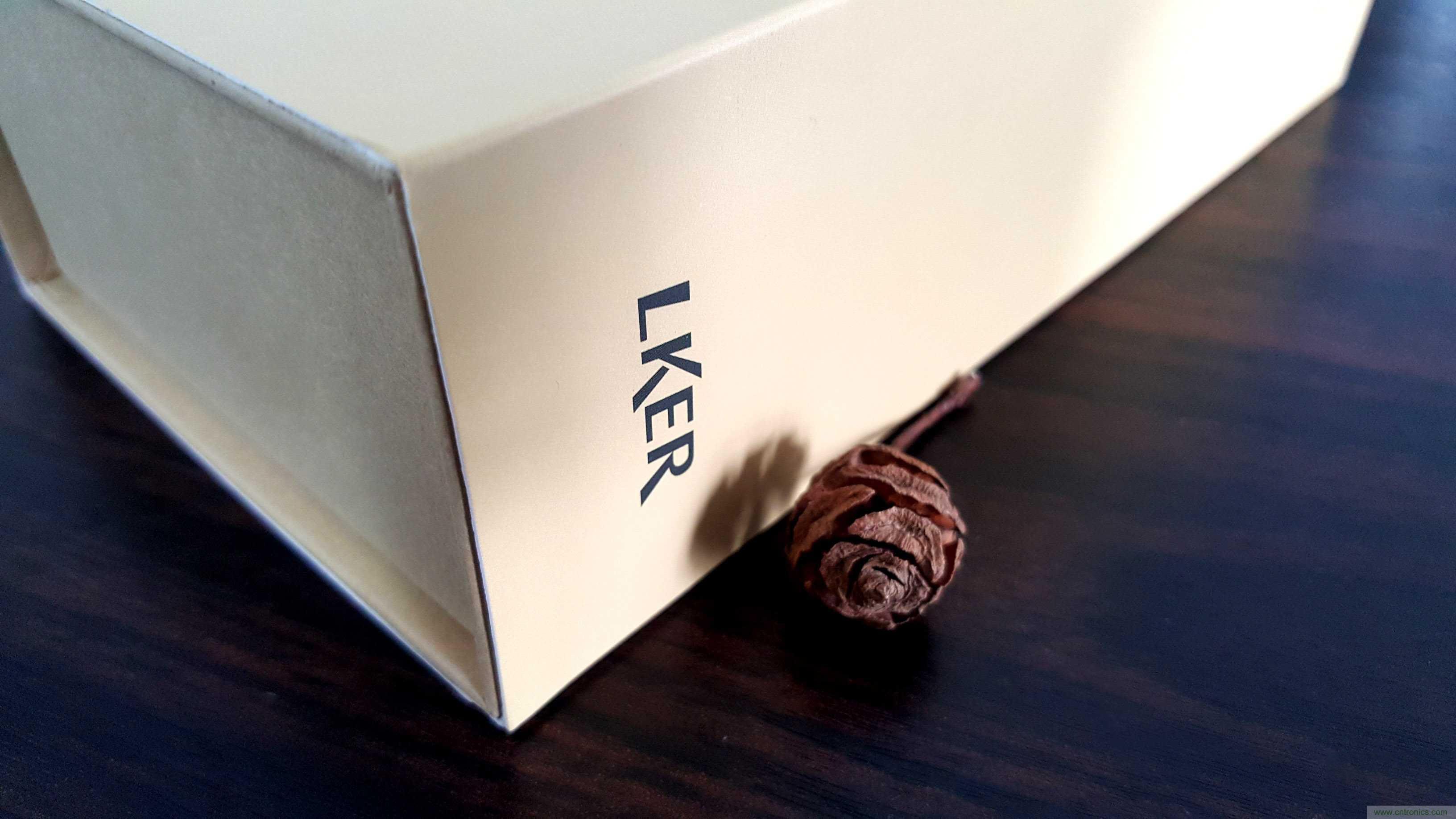 搞怪&ldquo;美人魚(yú)&rdquo;盡享靈克藍(lán)牙音箱的天籟之音！