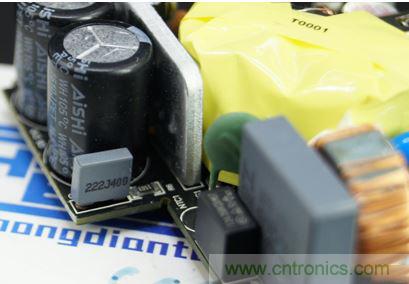 69元小米4口USB充電器詳細拆解，看完你也能DIY一個