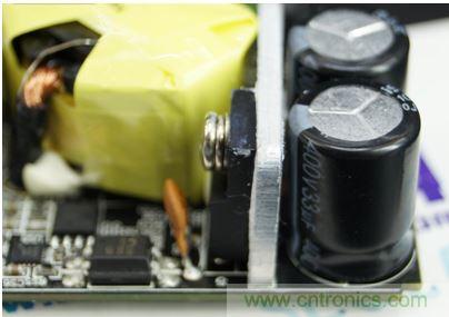 69元小米4口USB充電器詳細拆解，看完你也能DIY一個