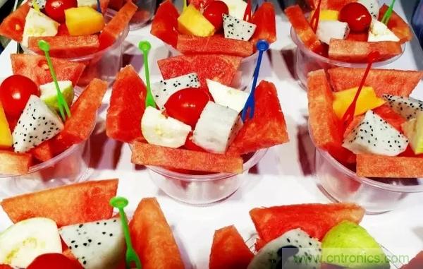 手機(jī)單鏡頭和雙鏡頭設(shè)計(jì)有什么區(qū)別？