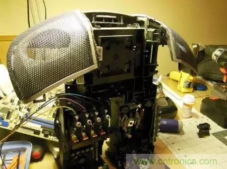 廢舊收音機(jī)如何變身成酷炫機(jī)器人？