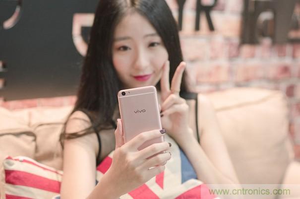 回顧2016：七大智能手機(jī)亮點(diǎn)技術(shù)，誰才是真的&ldquo;未來 &rdquo;