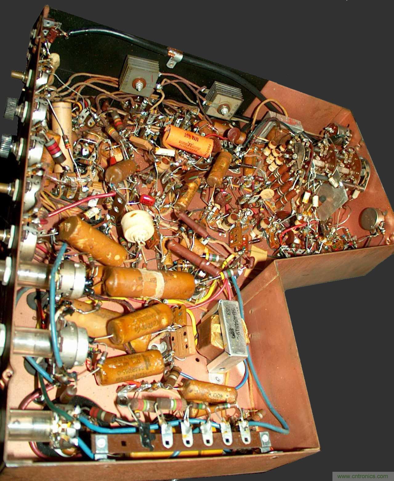 產(chǎn)品設(shè)計(jì)成功最重要的關(guān)鍵是PCB嗎？