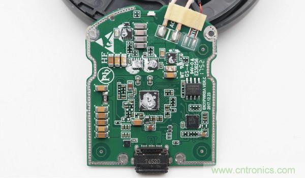 拆解華為保時(shí)捷設(shè)計(jì)快充無線充電器：憑啥能賣699？