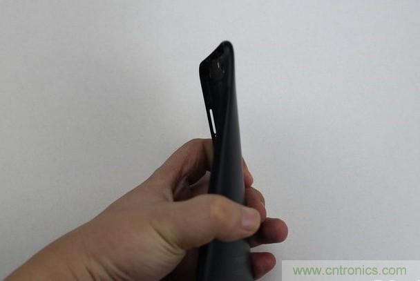 拆解魅藍(lán)6T：百元機(jī)的品質(zhì)就真的低？