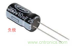 電容的尺寸、耐壓值、方向，這些參數(shù)該如何選擇？