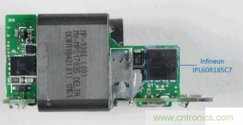 對比 SiC、GaN 和硅，哪種 AC 適配器性能最好？