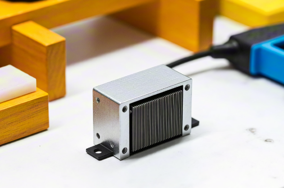 壓電蜂鳴器技術(shù)深度剖析：原理、優(yōu)勢與國內(nèi)外廠商對比