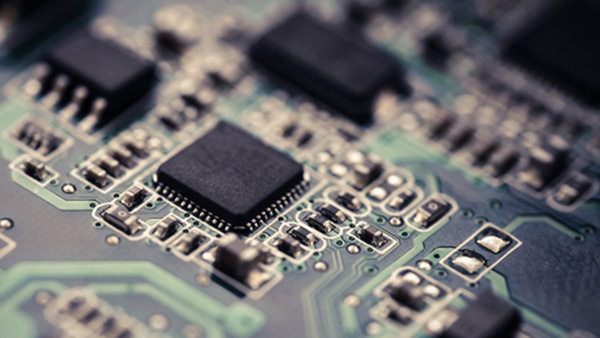 運算放大器輸出電壓反向問題：正確選型，輕松化解！