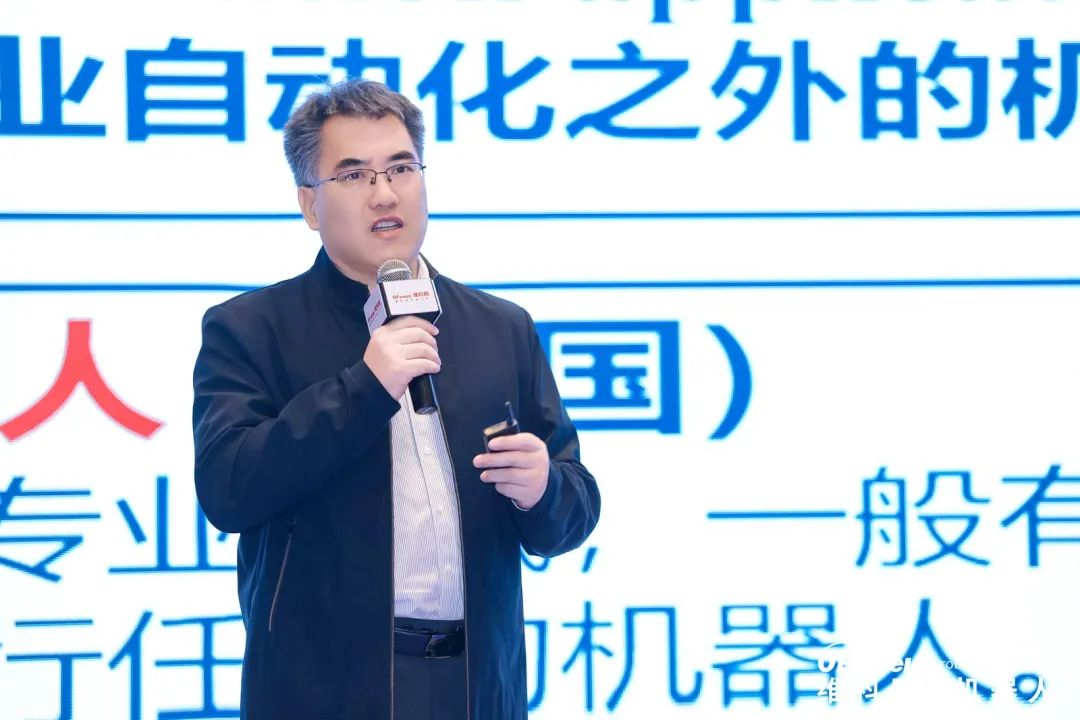 大咖齊聚，智啟新篇 | OFweek 2025（第十四屆）中國(guó)機(jī)器人產(chǎn)業(yè)大會(huì)圓滿收官！