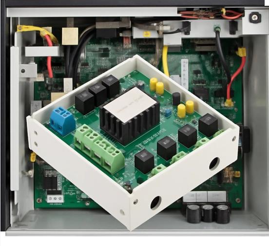 隔離式柵極驅(qū)動器核心技術(shù)全景：安全、能效與國產(chǎn)破局路徑